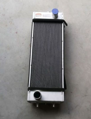 Komatsu PC78US-6 graafmachineradiator | 225 mm 21W-03-31420 Duurzame koeleenheid