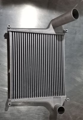 Dik gemaakte Intercooler van Pijphino voor Radiator AZ9525530003