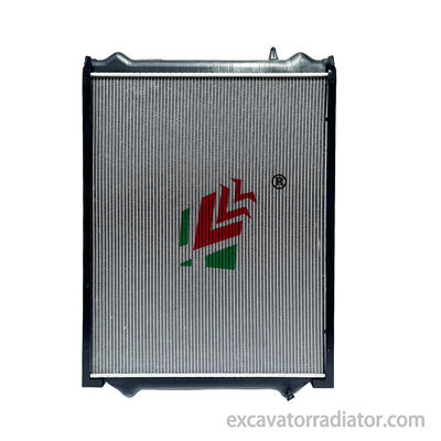 Guangzhou ISUZU Mixer Truck Radiator Watertank Koelinstallatie Beton meng- en koelsysteem