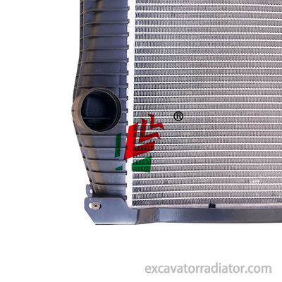Scani-a R1513 Radiator 1851542 2027572 Truck Car Radiator Watertank