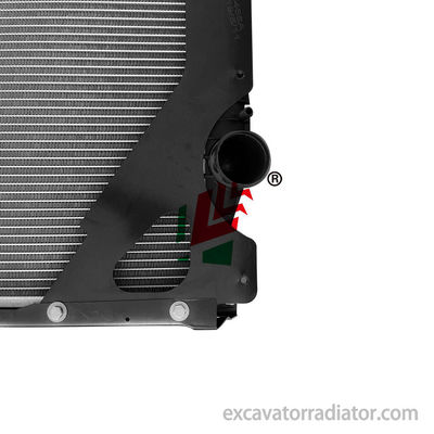 Radiator voor zware vrachtwagens Koelsysteem voor zware vrachtwagens OE 20460178 20517350 20536920 20722444 21385165 Radiator Voor  Truck