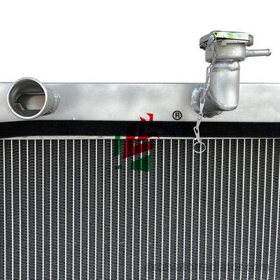 Jianghuai JAC1024 Bus Radiator Cooler Assembly Aluminium Passagierswagen Engine Cooling System Water Tank Zilveren Kleur