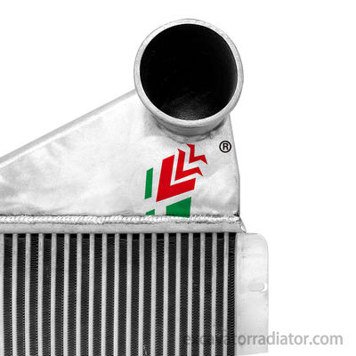 YT 00950 Busradiator Aluminium en kunststof Koeling Koelsysteem Koelsysteem Montage Passagierswagen 1301-00950