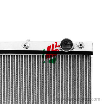 YT 00952 Busradiator Aluminium en kunststof koelsysteem koelsysteem voor bussen en auto-onderdelen1301-00950