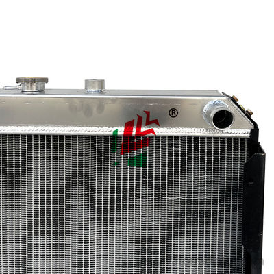 Komatsu D31P-18 bouwmachines Generator Radiator Mechanische accessoires
