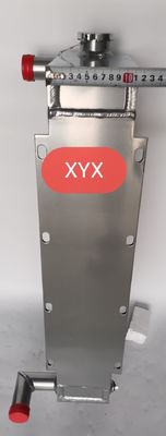 Yuchai graafmachine radiatormontage | Vervangend koelonderdeel van commerciële kwaliteit | Aftermarket-component