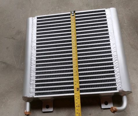 Van het Graafwerktuigcustom aluminum radiator van voerman E303 de Rechte Kromming